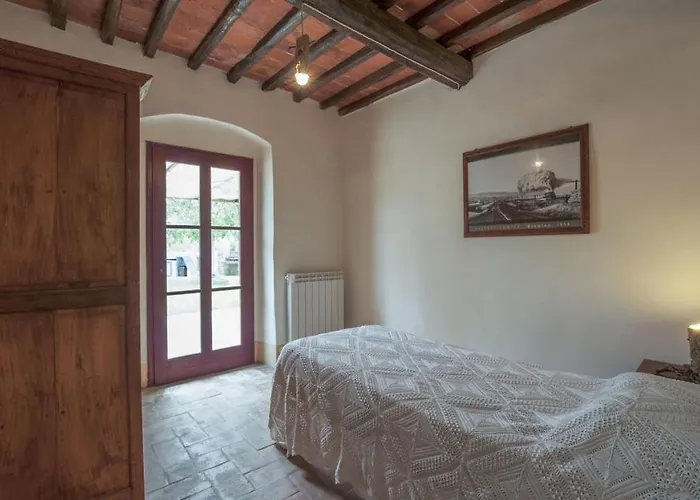 Villa Buca Delle Fate 8, Emma
