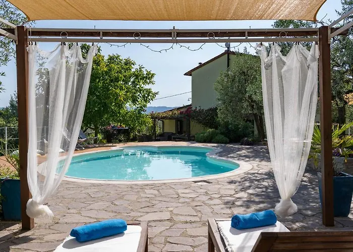 Villa Buca Delle Fate 8, Emma